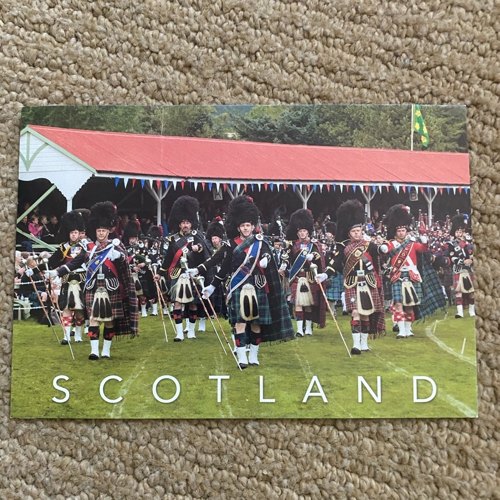 POSTCARDS - Picture 4 of 10